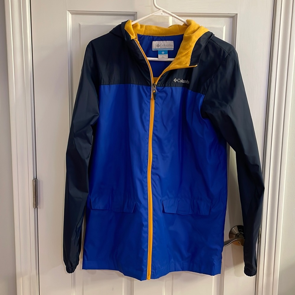 Columbia raincoat